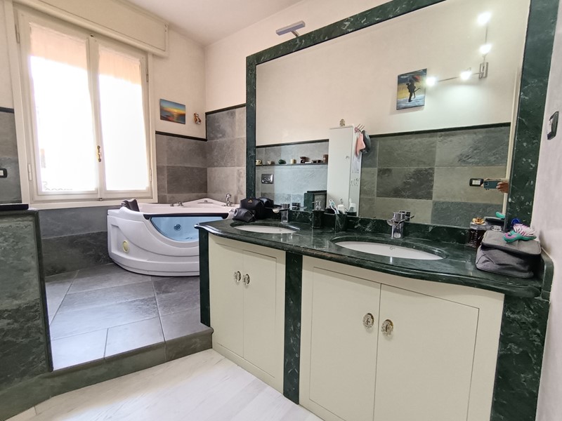 Trilocale in Vendita a Sasso Marconi, 280'000€, 120 m², arredato