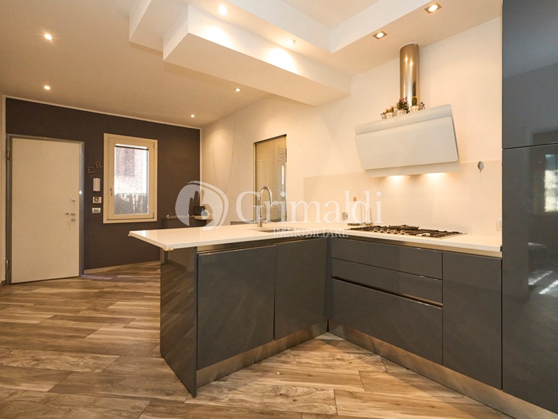 Quadrilocale in Vendita a Paderno Dugnano, 315'000&euro;, 118 m², arredato