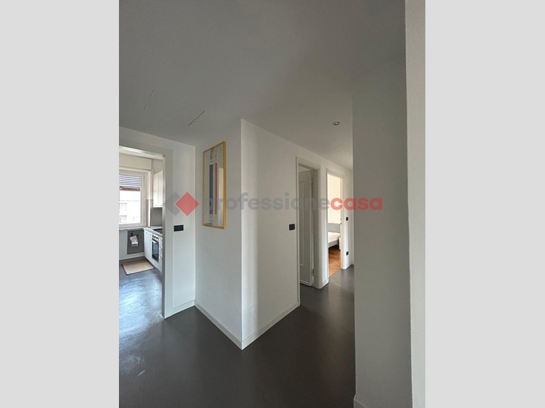 Trilocale in Vendita a Milano, 395'000&euro;, 90 m², arredato