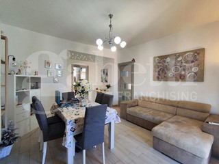 Trilocale in Vendita a Cimitile, 99'000&euro;, 70 m²