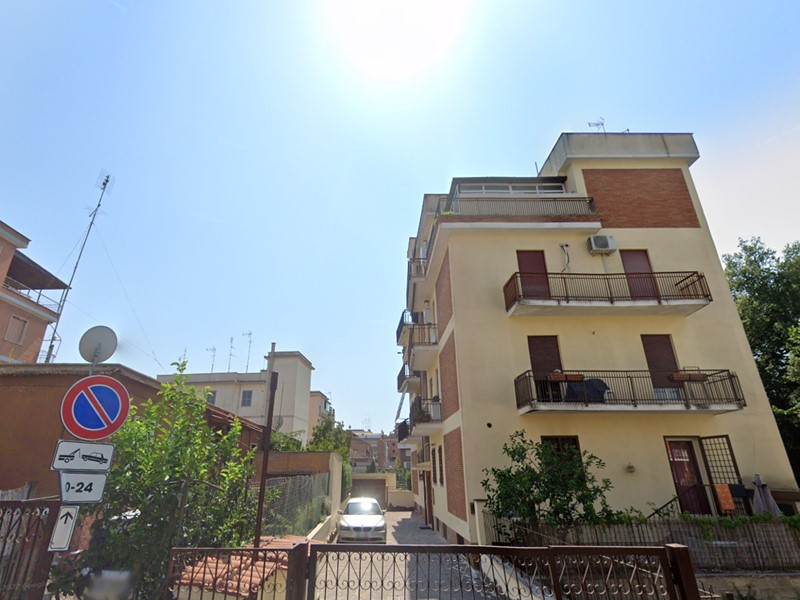 Monolocale in Vendita a Roma, 120'000€, 40 m²