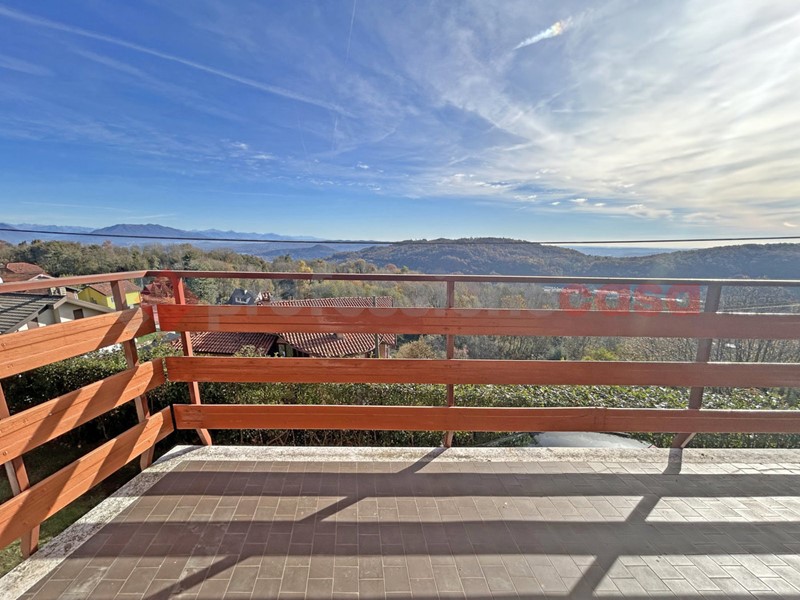 Bilocale in Vendita a Colazza, 70'000€, 79 m²