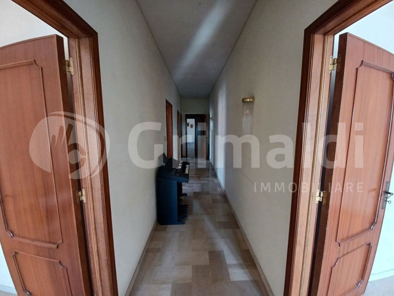 Quadrilocale in Vendita a Trani, 250'000&euro;, 135 m²