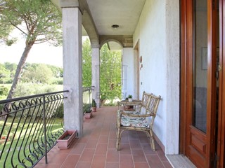 Casa Semi Indipendente in Vendita a Lucca, 420'000&euro;, 200 m²