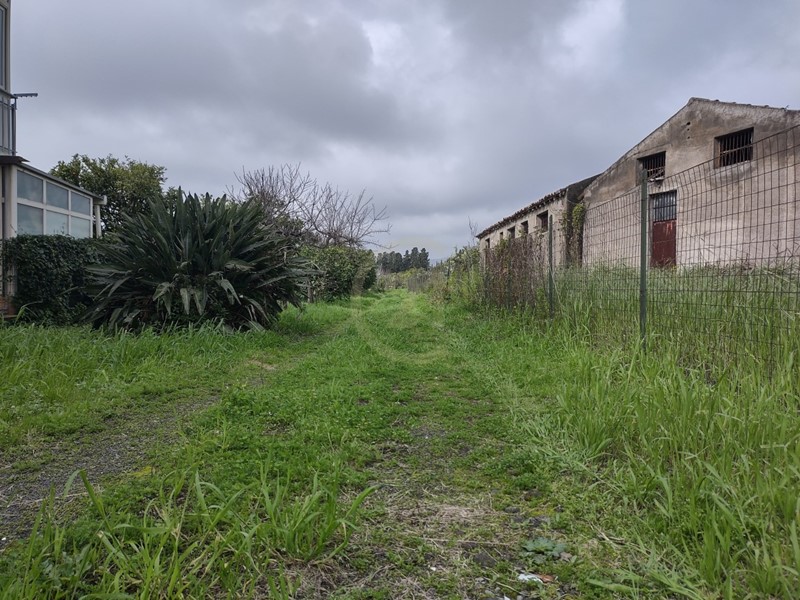 Terreno agricolo in Vendita a Acireale, zona Piano D'api, 55'000&euro;, 3918 m²