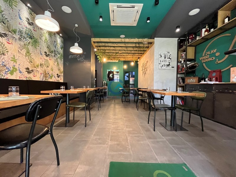 Immobile commerciale in Affitto a Catanzaro, zona Catanzaro Lido, 900&euro;, 80 m²