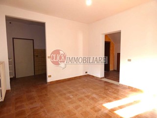 Appartamento in Vendita a Borgo San Lorenzo, 137'000€, 90 m²