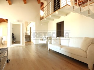 Appartamento in Affitto a Vicenza, 1'600€, 126 m², arredato