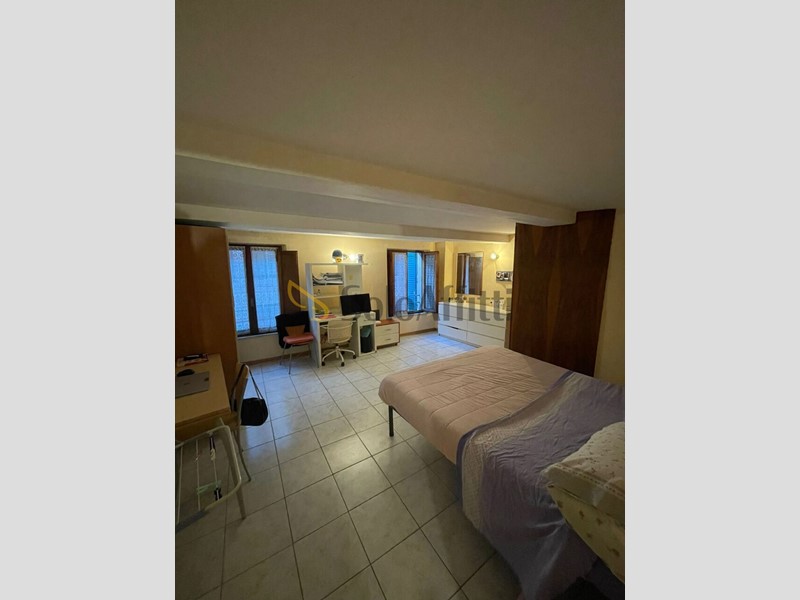 Bilocale in Affitto a Siena, zona Centro storico, 700€, 60 m², arredato