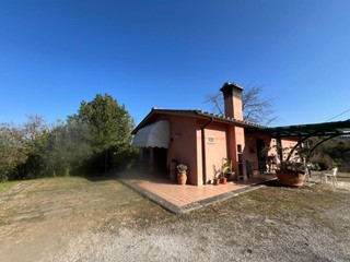 Casa Indipendente in Vendita a Impruneta, zona Pozzolatico, 539'000&euro;, 200 m²