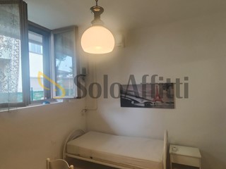 Monolocale in Affitto a Pavia, zona Ospedale, 400€, 50 m², arredato