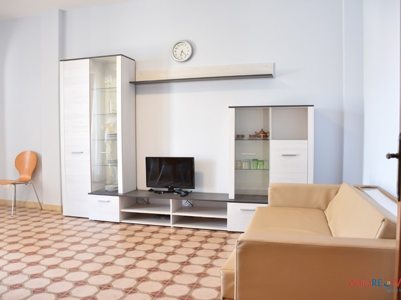 Trilocale in Affitto a Vasto, 500€, 70 m²