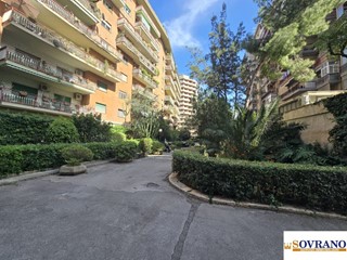 Appartamento in Vendita a Palermo, 287'000€, 168 m²
