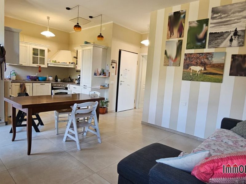 Trilocale in Vendita a Colle di Val D'Elsa, 300'000&euro;, 92 m²