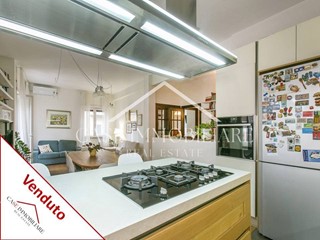 Trilocale in Vendita a Roma, 395'000&euro;, 131 m²