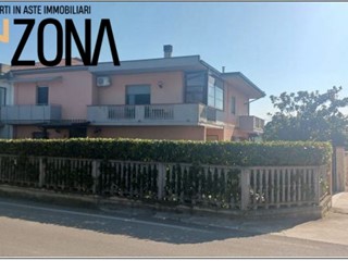 Trilocale in Vendita a Giulianova, 51'263€, 92 m²