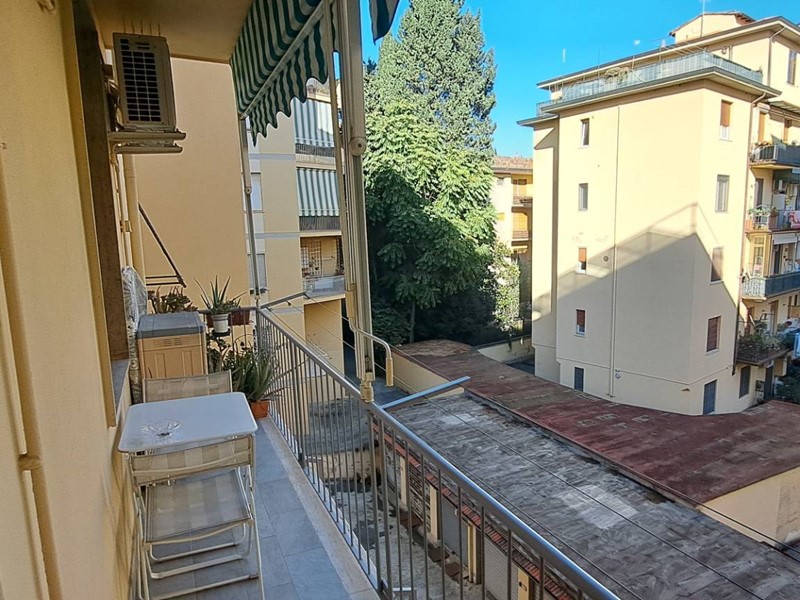 Quadrilocale in Vendita a Firenze, 395'000€, 100 m²