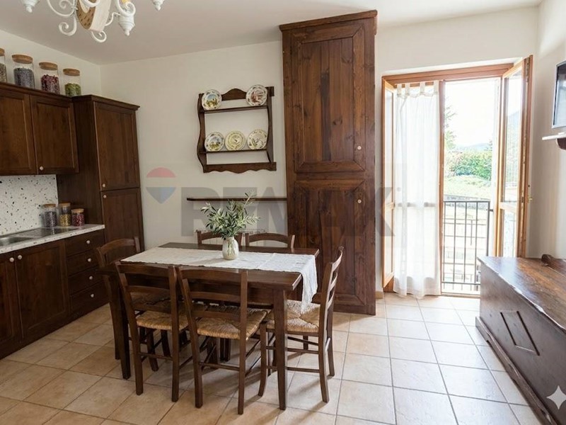 Trilocale in Vendita a Villetta Barrea, 110'000&euro;, 68 m²