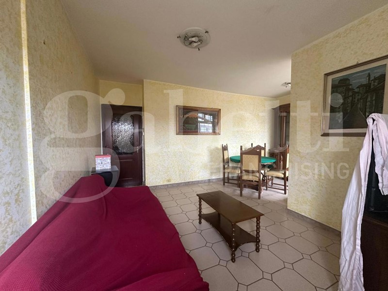 Quadrilocale in Vendita a Aprilia, 120'000€, 98 m²