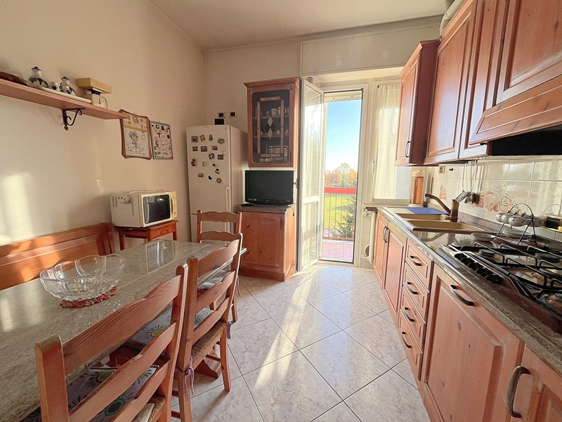Trilocale in Vendita a Inveruno, 129'000&euro;, 95 m²