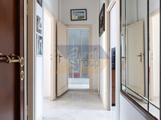 Bilocale in Vendita a Roma, zona Appia nuova, 260'000€, 63 m²