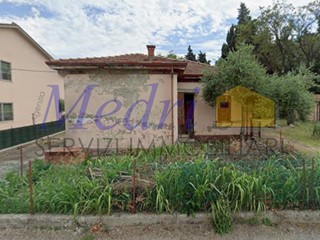 Casa Indipendente in Vendita a Cesena, 300'000&euro;, 280 m²
