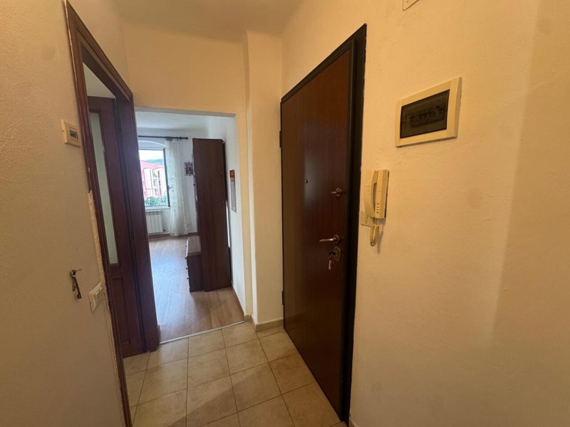 Trilocale in Vendita a Santo Stefano di Magra, 75'000€, 70 m²