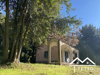 Casale in Vendita a Forano, 45'000&euro;, 97 m²