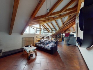 Appartamento in Vendita a Salorno sulla strada del vino, 390'000€, 140 m²