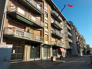 Bilocale in Vendita a Valenza, zona Valenza, 33'000&euro;, 62 m²