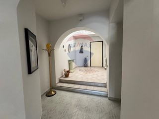 Appartamento in Vendita a Fragneto Monforte, 85'000&euro;, 170 m²