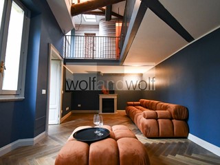 Attico in Affitto a Milano, 4'000&euro;, 100 m²