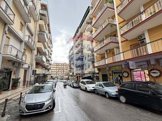 Quadrilocale in Vendita a Monreale, 85'000€, 77 m²