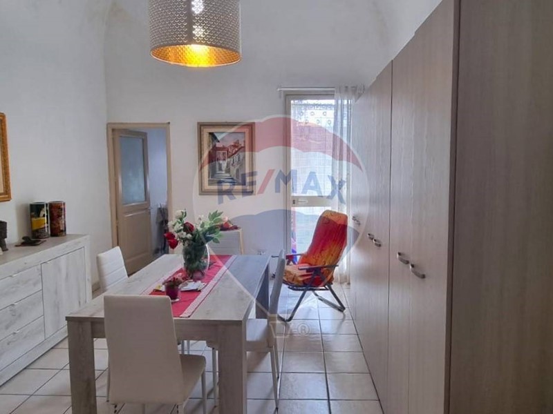 Bilocale in Vendita a Catania, 60'000&euro;, 60 m²