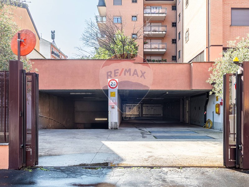 Box in Vendita a Milano, 36'000&euro;, 18 m²