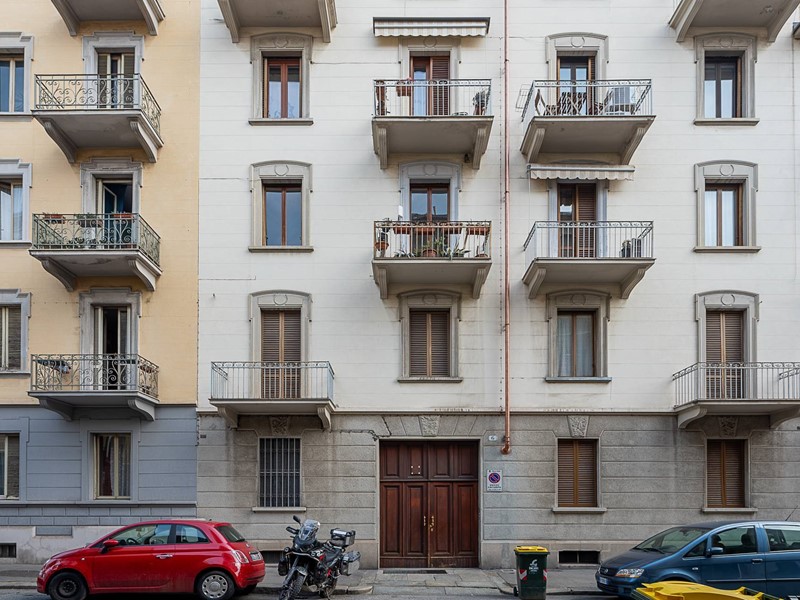 Quadrilocale in Vendita a Torino, 195'000&euro;, 93 m²