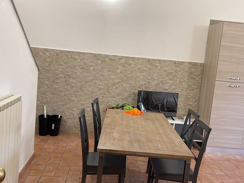 Appartamento in Affitto a Cascina, 1'200&euro;, 85 m²