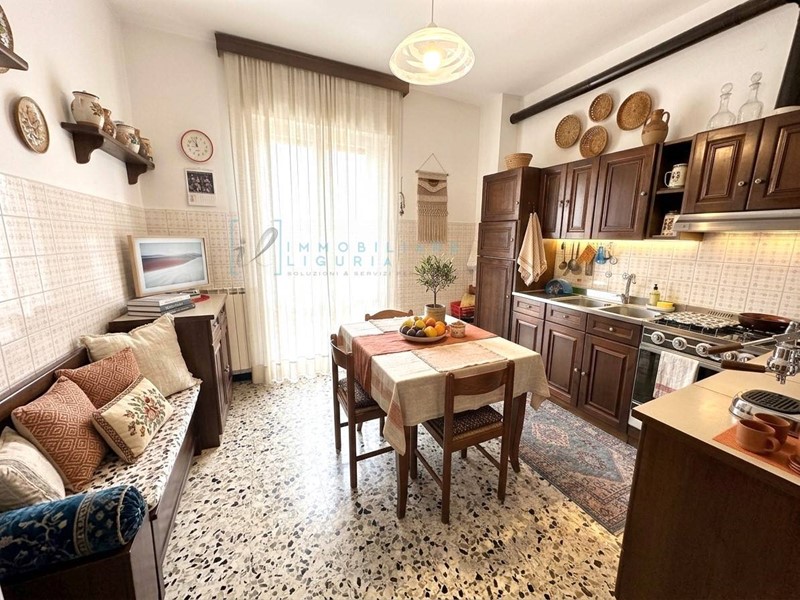 Bilocale in Vendita a Albenga, 150'000&euro;, 60 m²