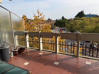 Quadrilocale in Vendita a Bergamo, 240'000€, 174 m²