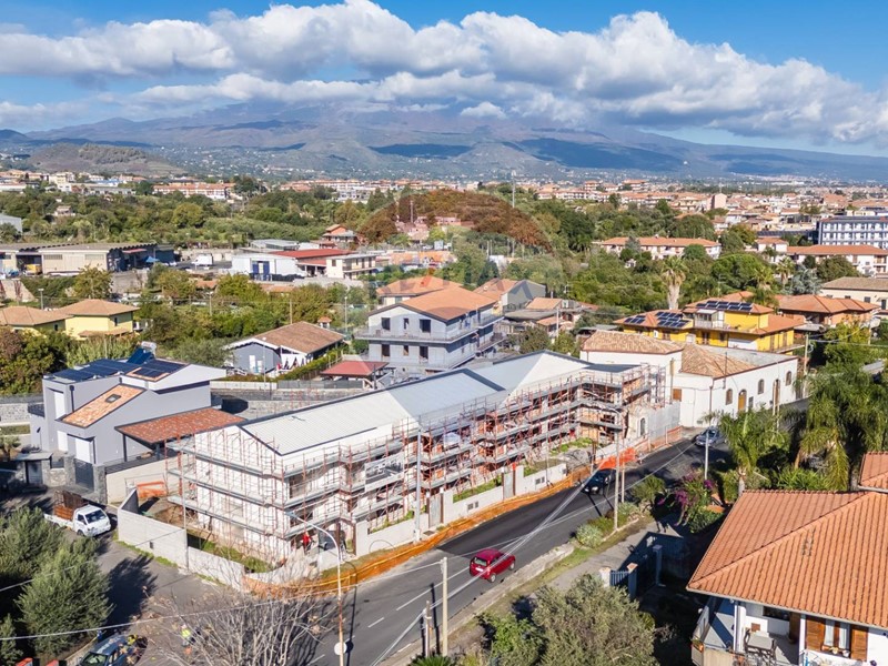 Villetta a schiera in Vendita a Aci Sant'Antonio, 290'000€, 140 m²