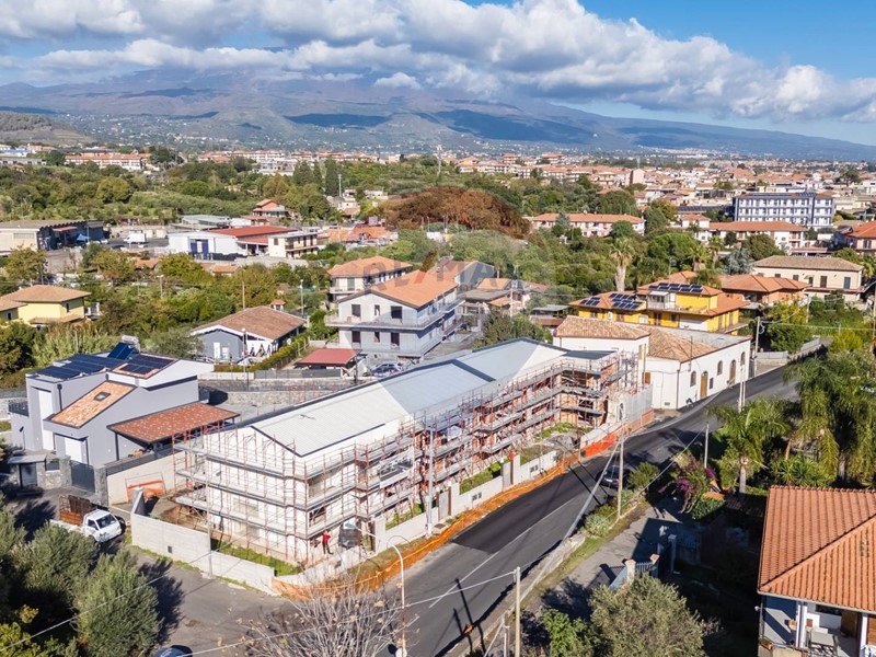 Villetta a schiera in Vendita a Aci Sant'Antonio, 275'000€, 140 m²