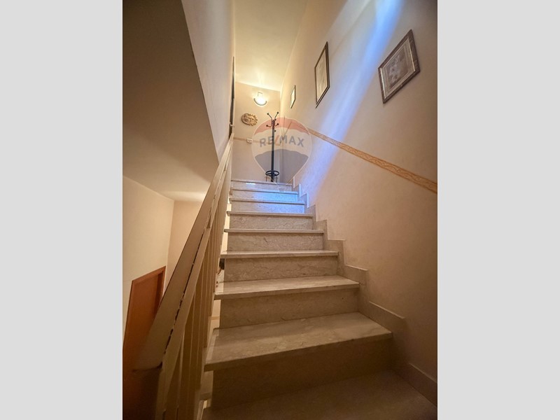 Casa Indipendente in Vendita a Lentini, 62'000€, 140 m²