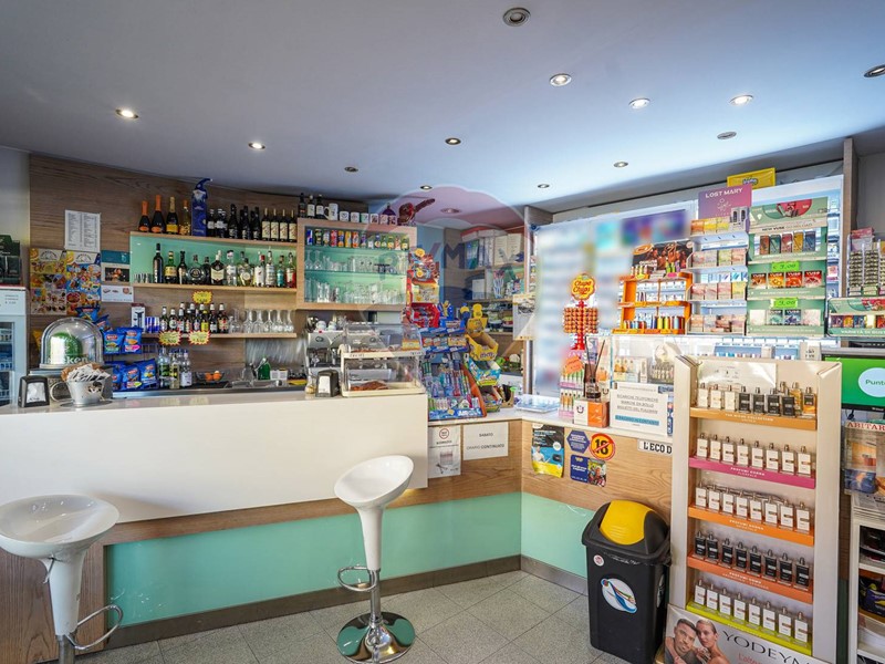 Immobile commerciale in Vendita a Bergamo, 85'000€, 45 m²