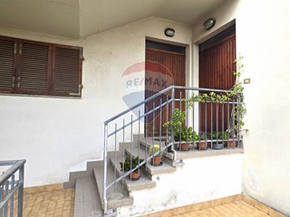 Quadrilocale in Vendita a Montelupone, 115'000&euro;, 95 m²