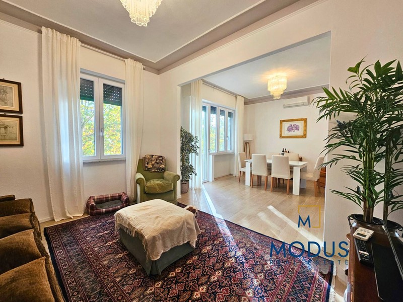 Appartamento in Vendita a Pisa, 340'000€, 135 m²