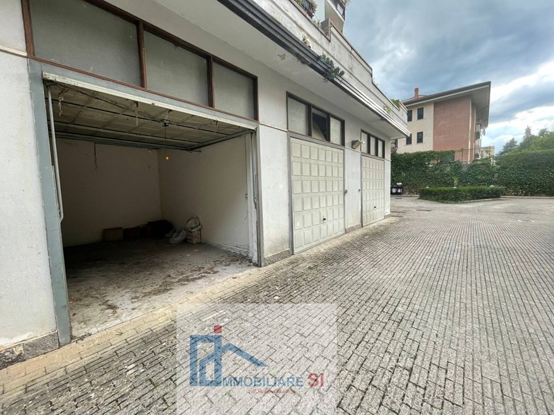 Box in Vendita a Benevento, 20'000€, 17 m²