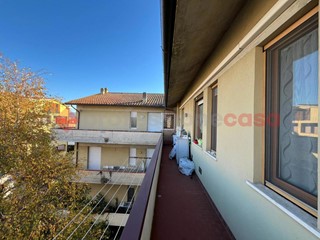 Appartamento in Vendita a Arezzo, 200'000&euro;, 133 m², arredato