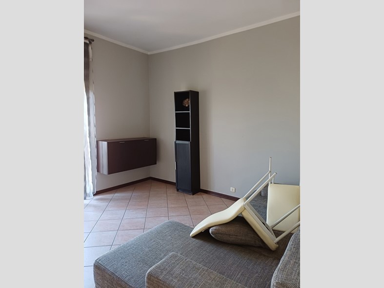 Trilocale in Vendita a Savigliano, 89'000€, 80 m²