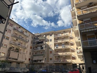 Trilocale in Vendita a Messina, 139'000€, 125 m²