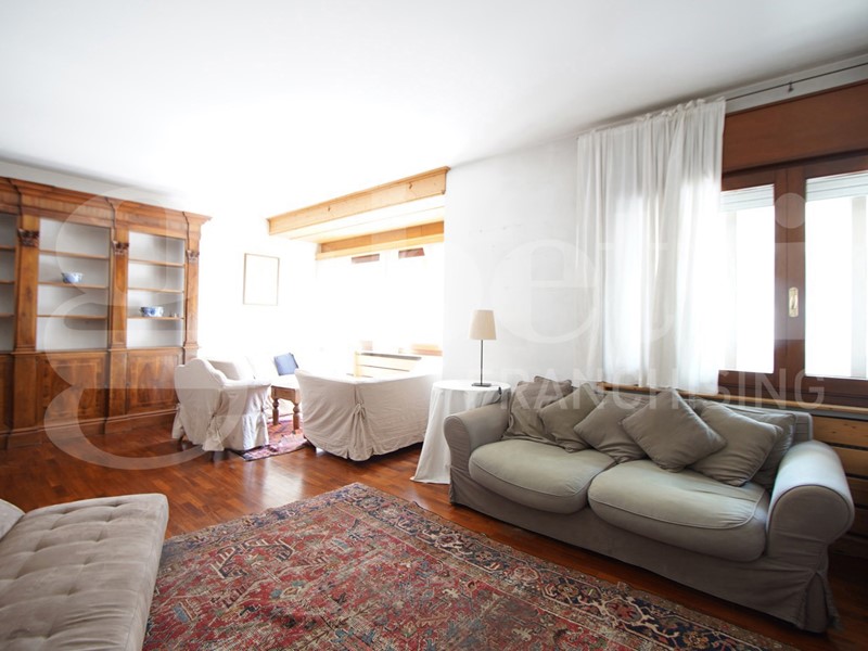 Appartamento in Vendita a Venezia, 269'000€, 140 m²